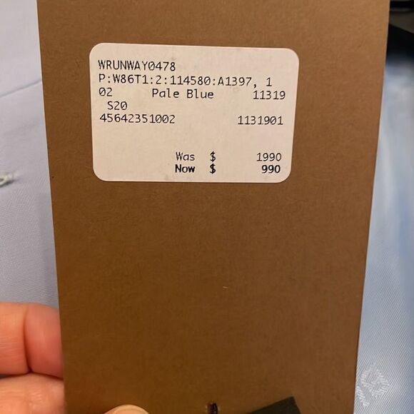 Burberry Women’s Pale Blue Virgin Wool Cut Out Blazer, NWT - Picture 10 of 16